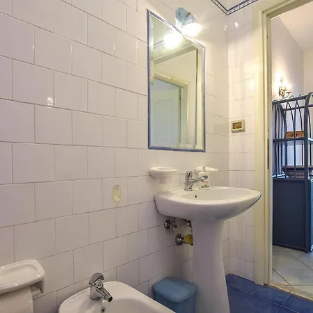 Apartment Cozy In With House Sea View Ischia