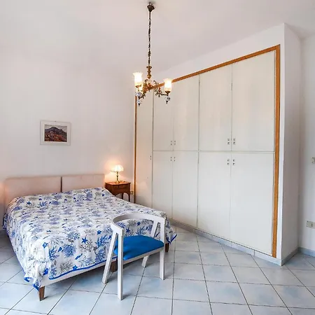 Apartment Cozy In With House Sea View Ischia